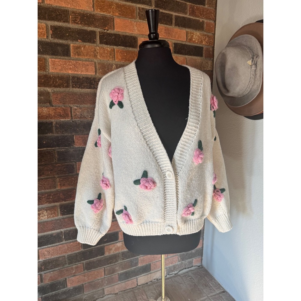 Luna Ivy Cream‎ Knit Cardigan Sweater 3D Pink Rose Floral Applique Womens Large